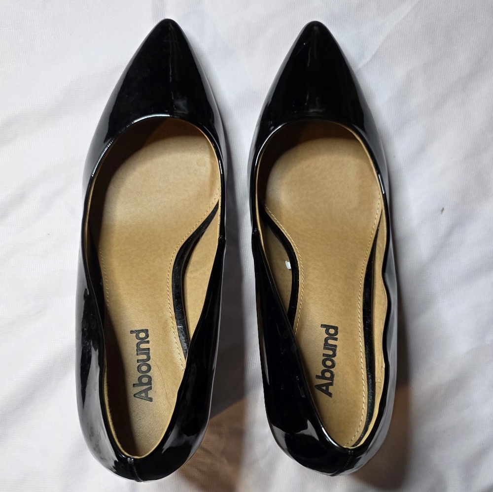 Abound Black Patent Leather Block Heel Pumps 9M